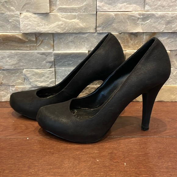 Locale Black high heels - Picture 1 of 8